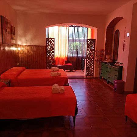 אלגהרו Mony'S Island B&B מראה חיצוני תמונה