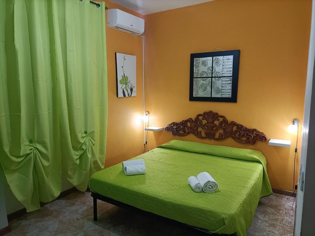 אלגהרו Mony'S Island B&B מראה חיצוני תמונה