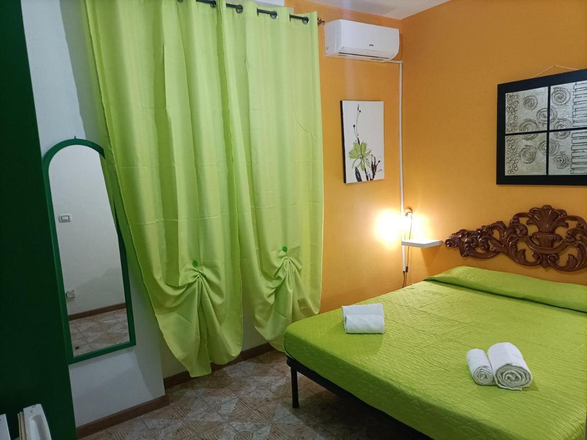 אלגהרו Mony'S Island B&B מראה חיצוני תמונה