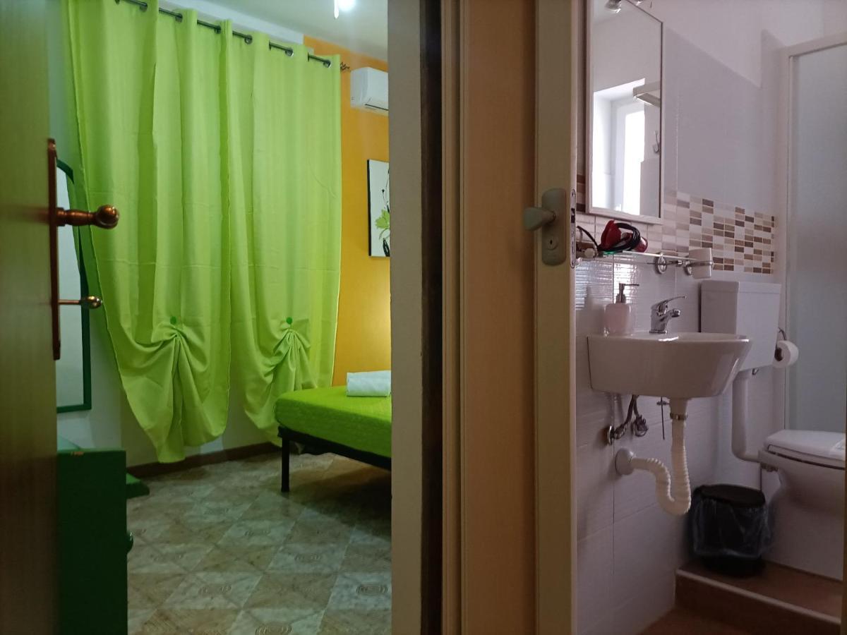 אלגהרו Mony'S Island B&B מראה חיצוני תמונה