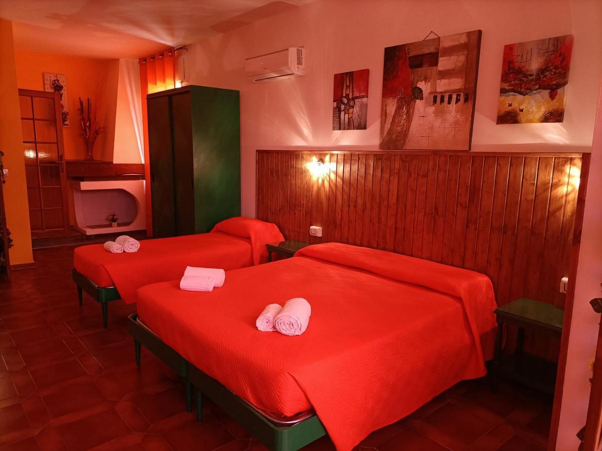 אלגהרו Mony'S Island B&B מראה חיצוני תמונה